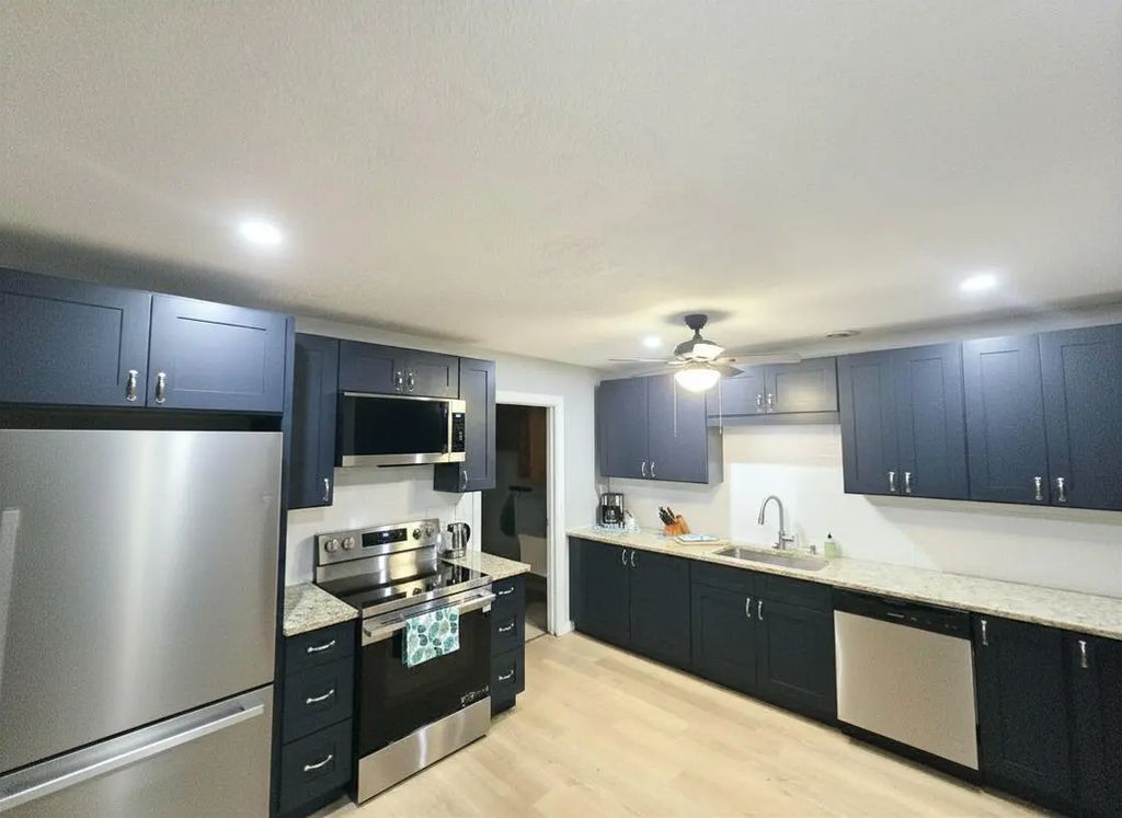 5557 Evelyn Drive, North Charleston