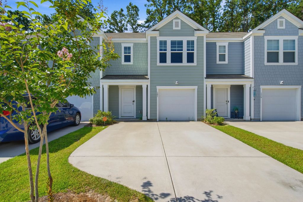 181 Orchid Bloom Circle, Moncks Corner