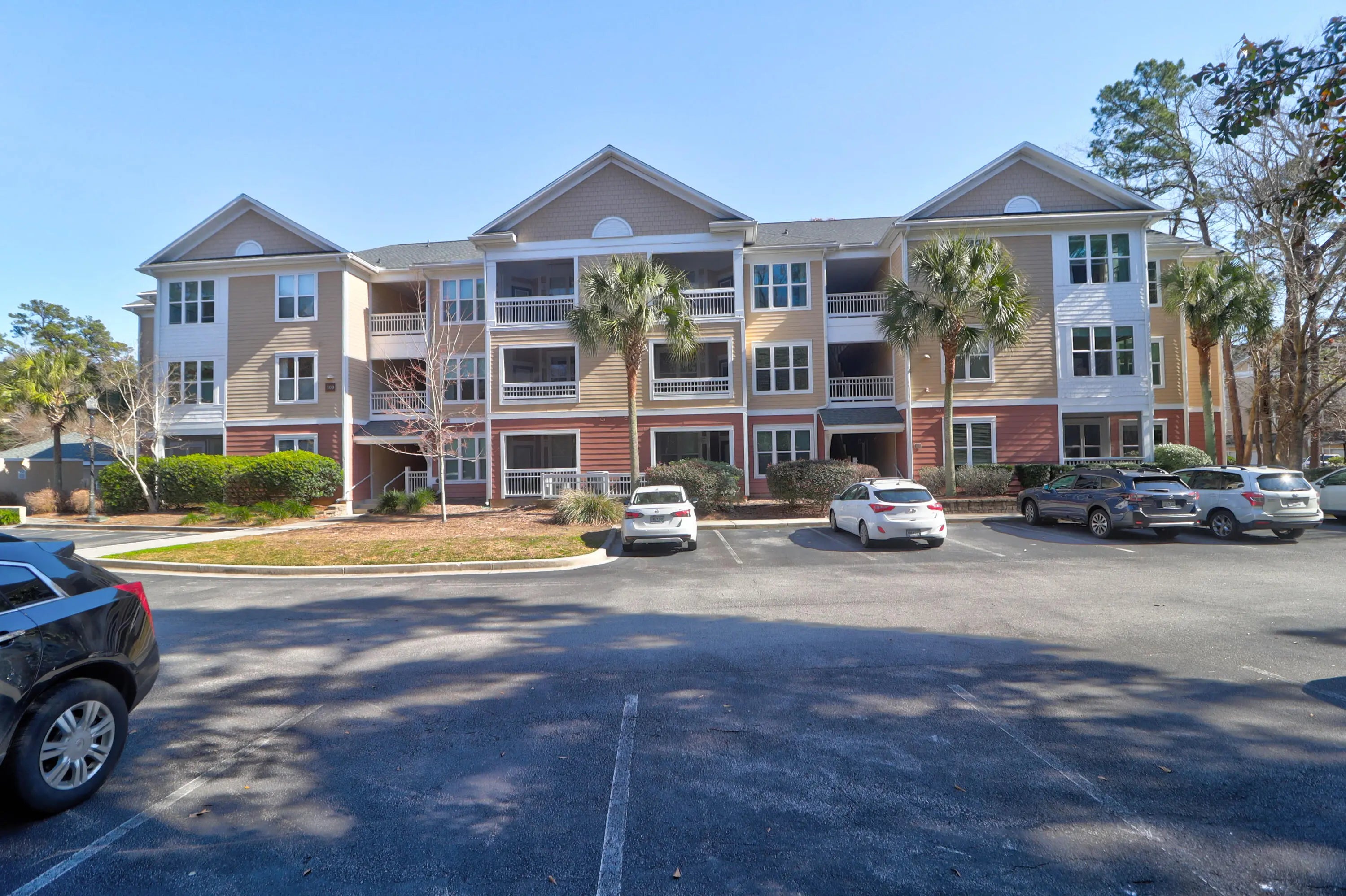 Photo of Listing #25002917