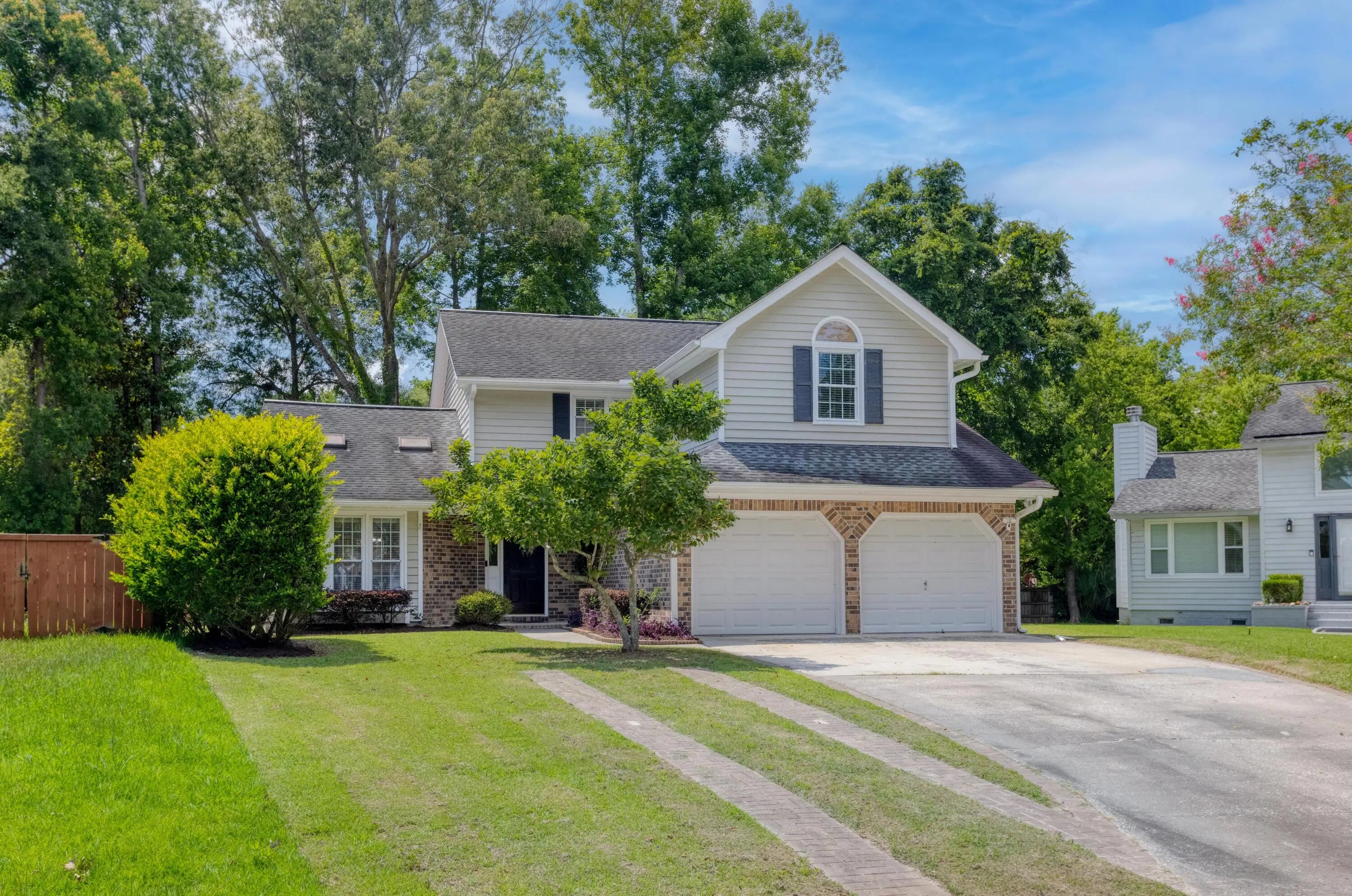 Photo of Listing #25021349