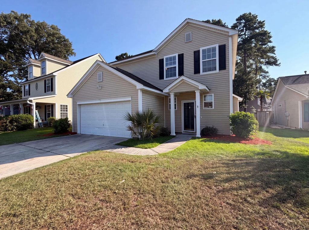 9325 Ayscough Road, Summerville
