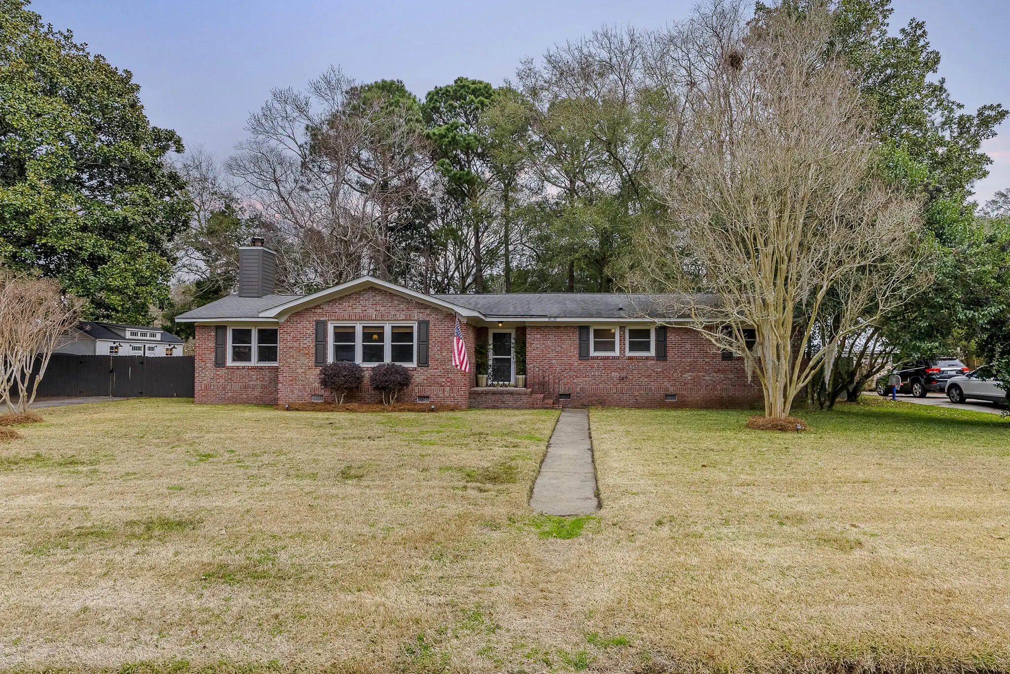 Photo of Listing #26003460