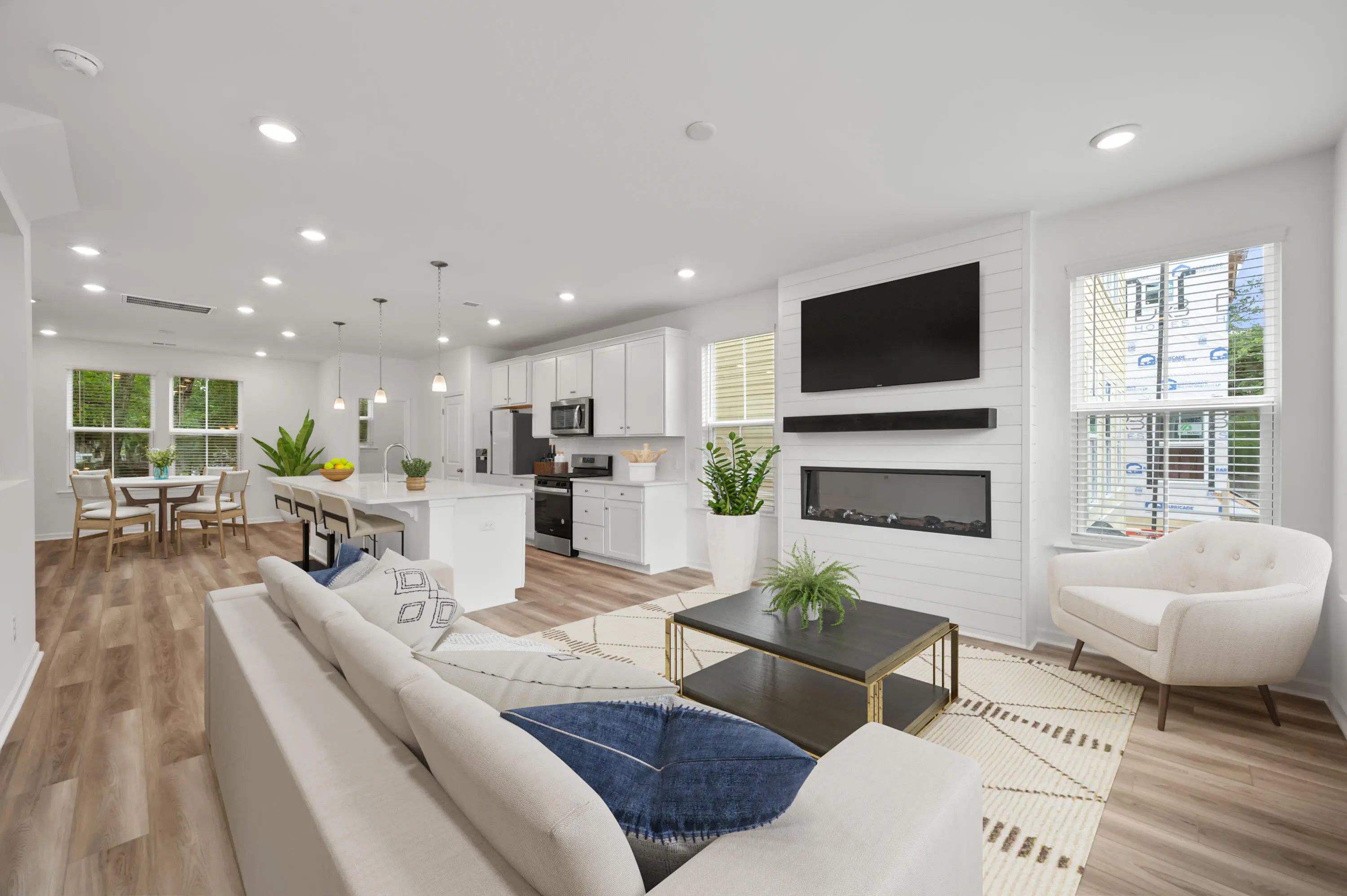 Photo of Listing #25031772