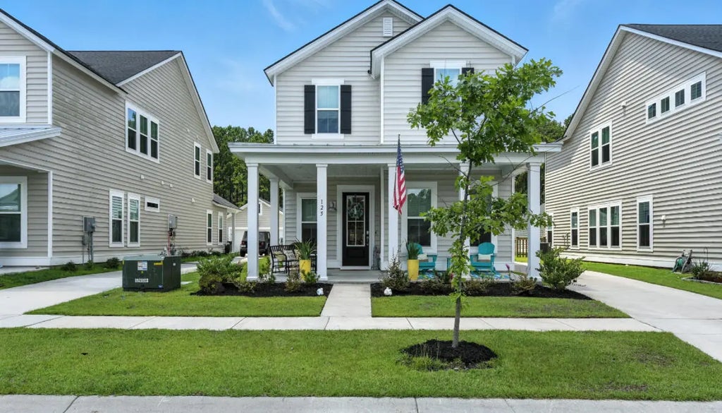 125 River Wind Way, Summerville