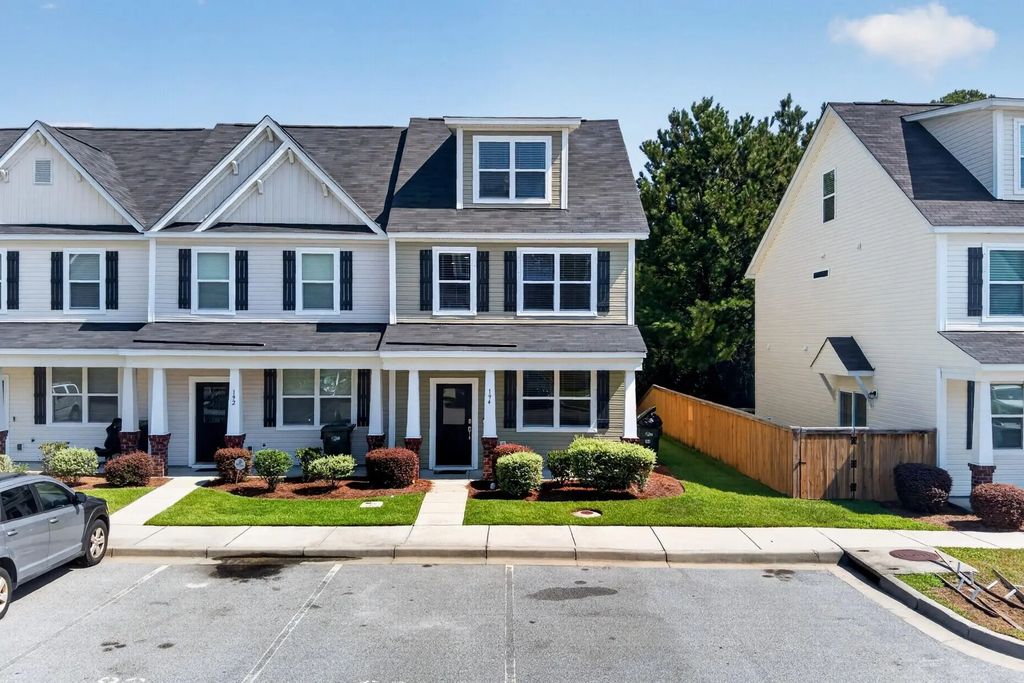 194 Woodward Road, Goose Creek
