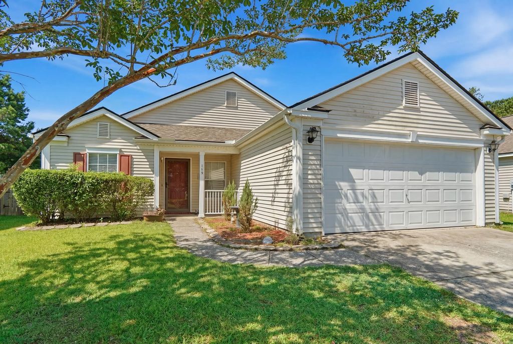 115 Blue Jasmine Lane, Summerville