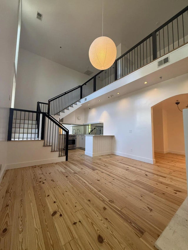 Photo of 2 Francis Street J, Charleston SC