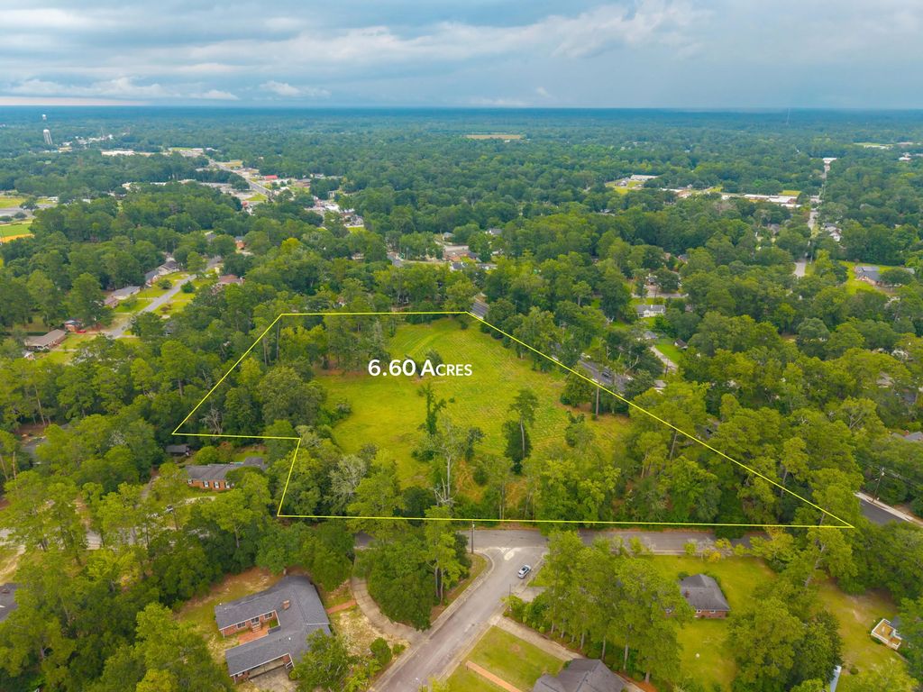 909 N Longstreet Street, Kingstree