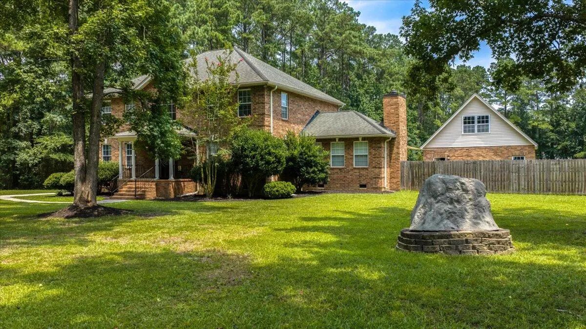 Photo of Listing #26022002