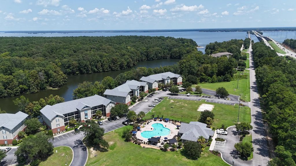 306 Trillium Court, Santee