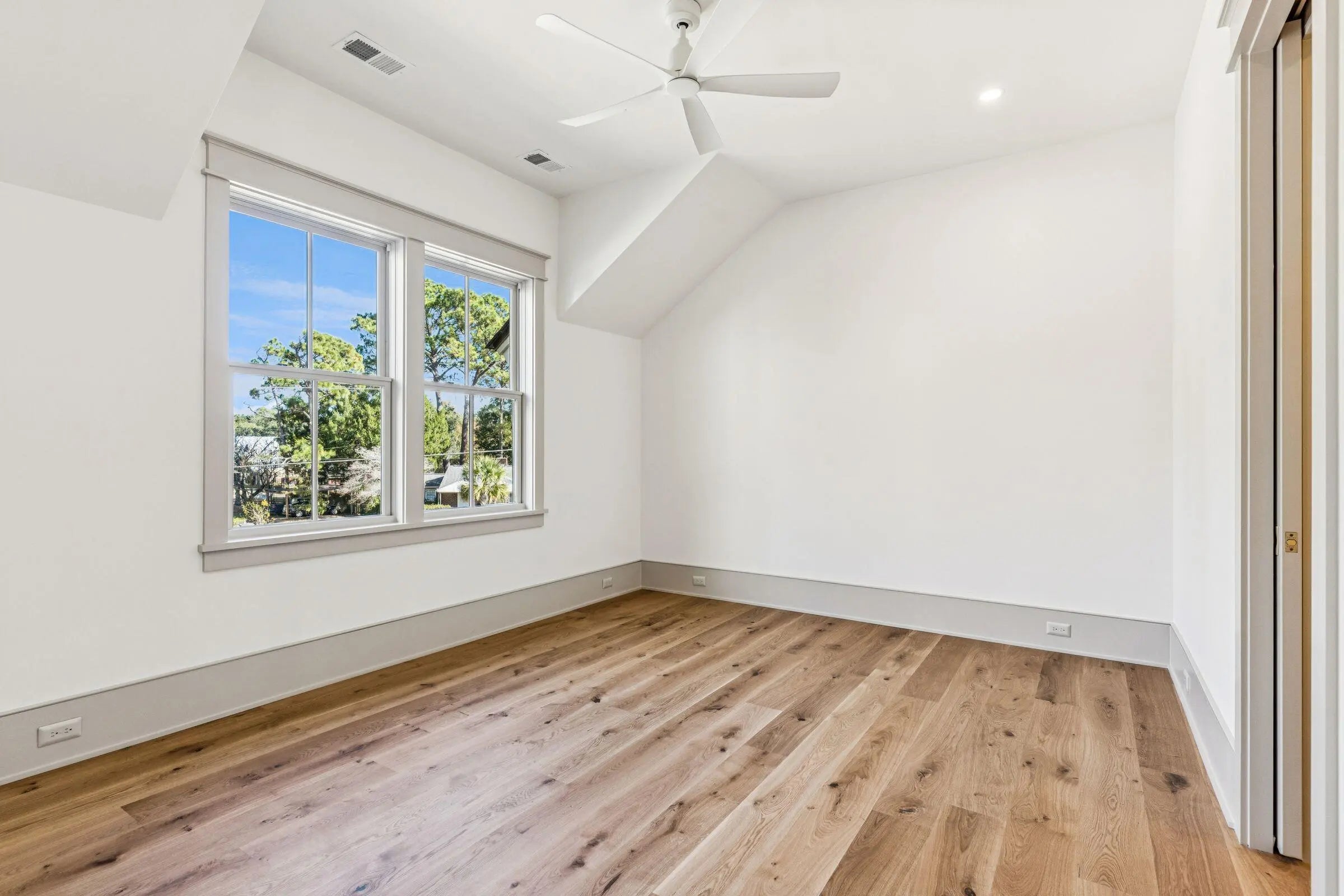 1335 Erckmann Drive, Mount Pleasant, SC, 29464