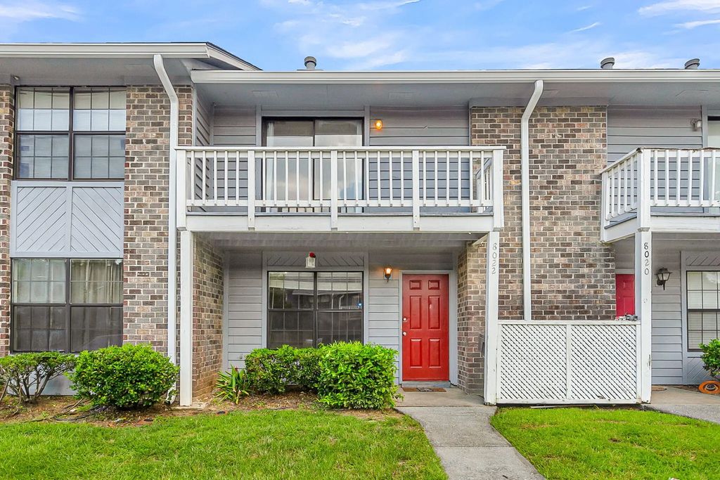 8022 Thelen Street, North Charleston