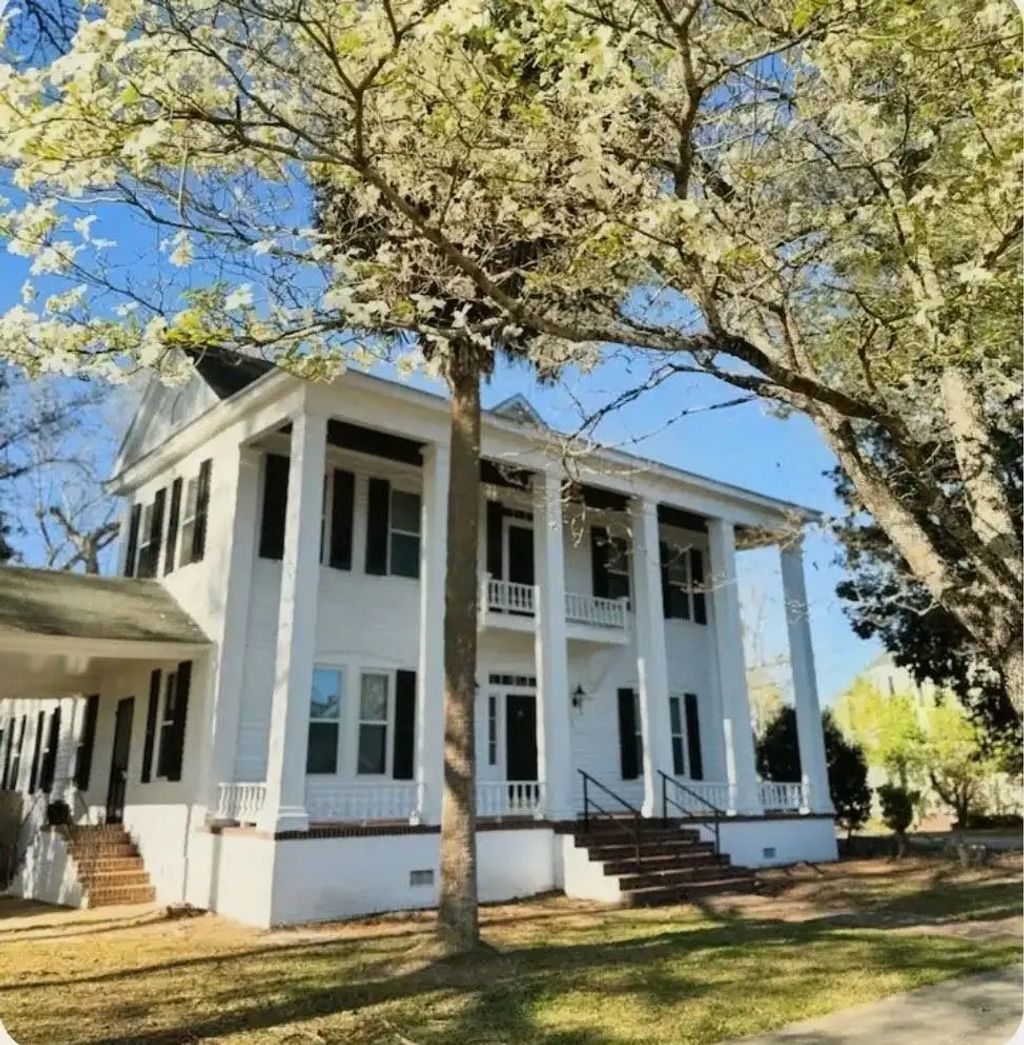 291 Edward Street, Branchville