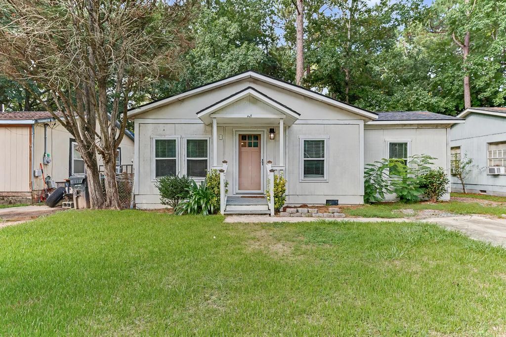 525 E Richardson Avenue, Summerville