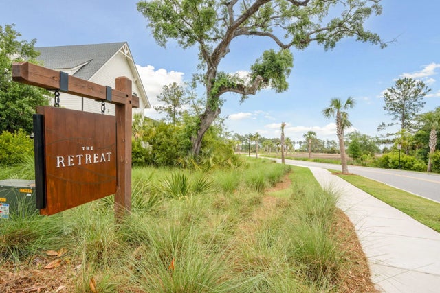 Photo of 821 Roddin Street, Charleston SC