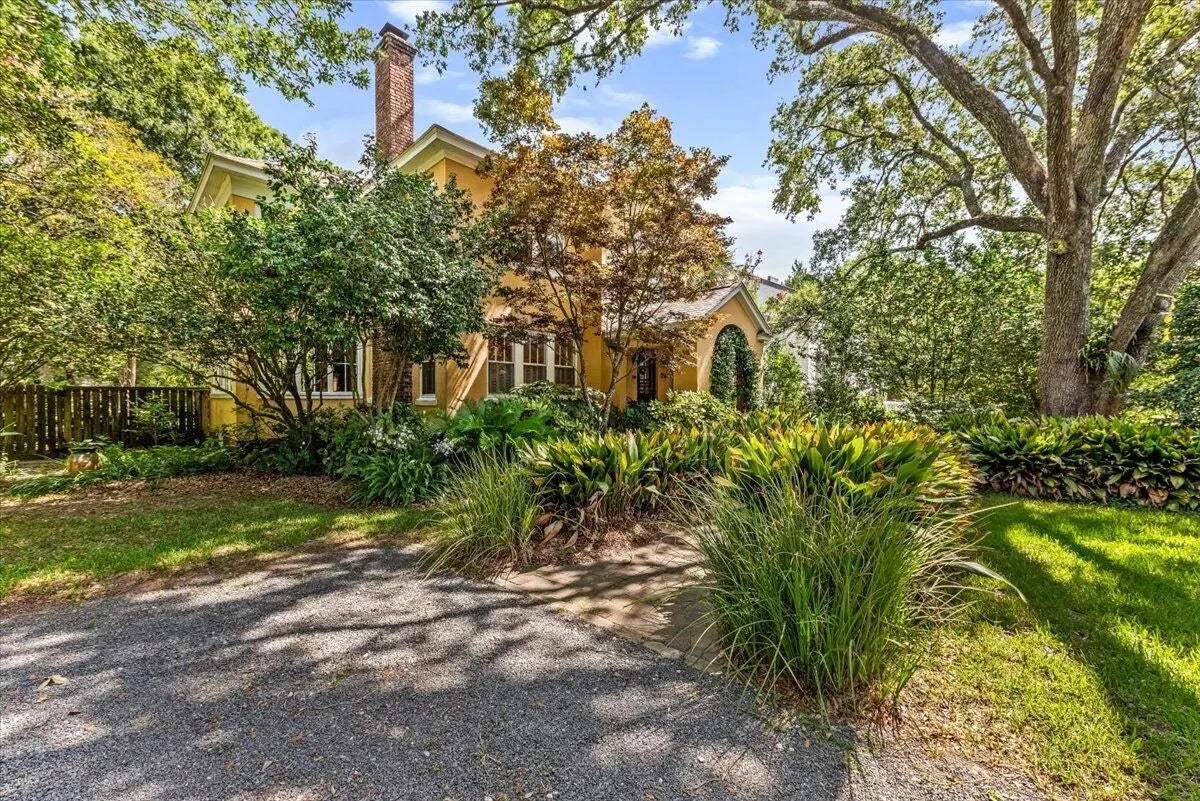 Photo of Listing #25018037