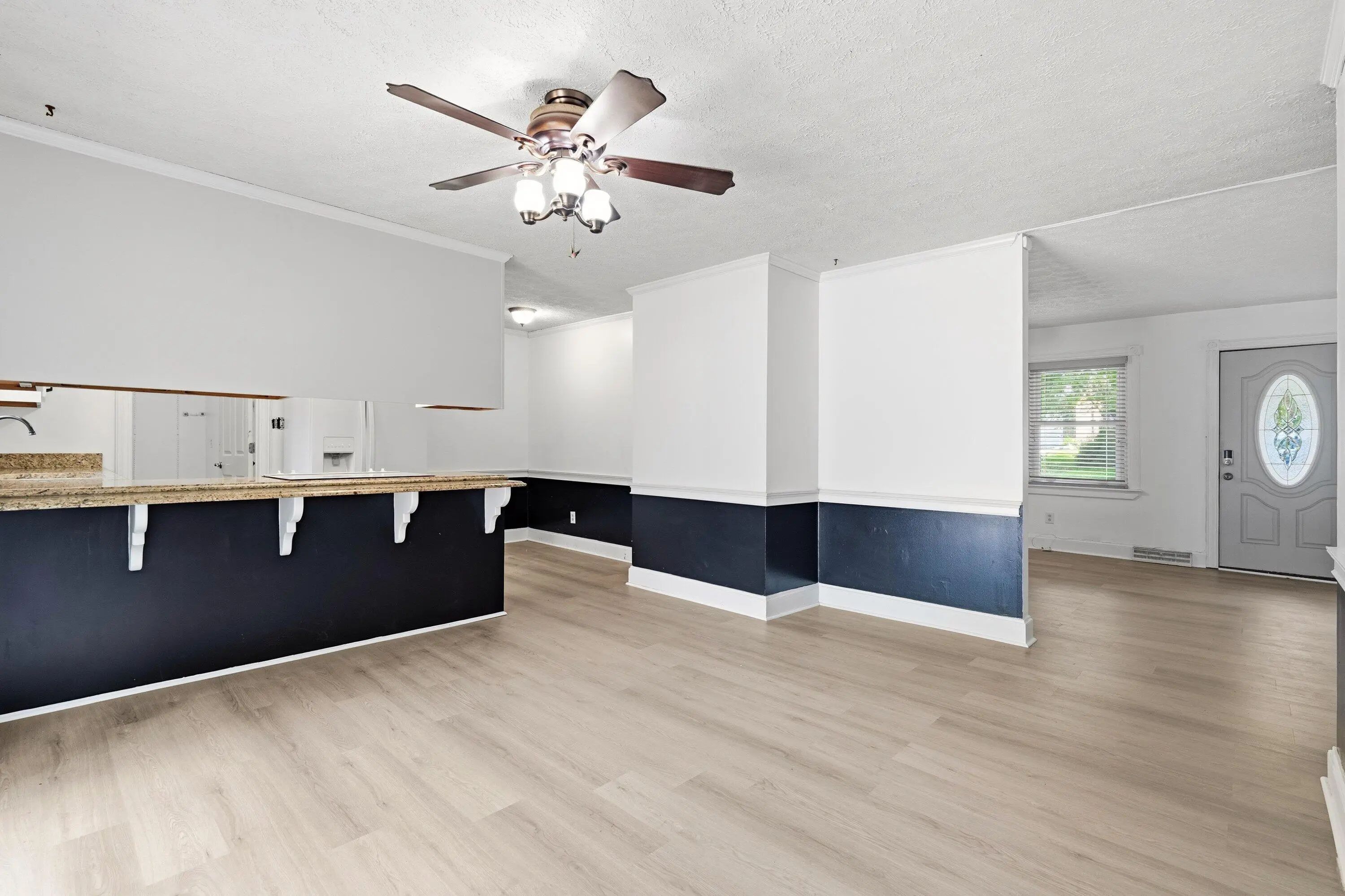 220 Crestwood Drive, Summerville, SC, 29483