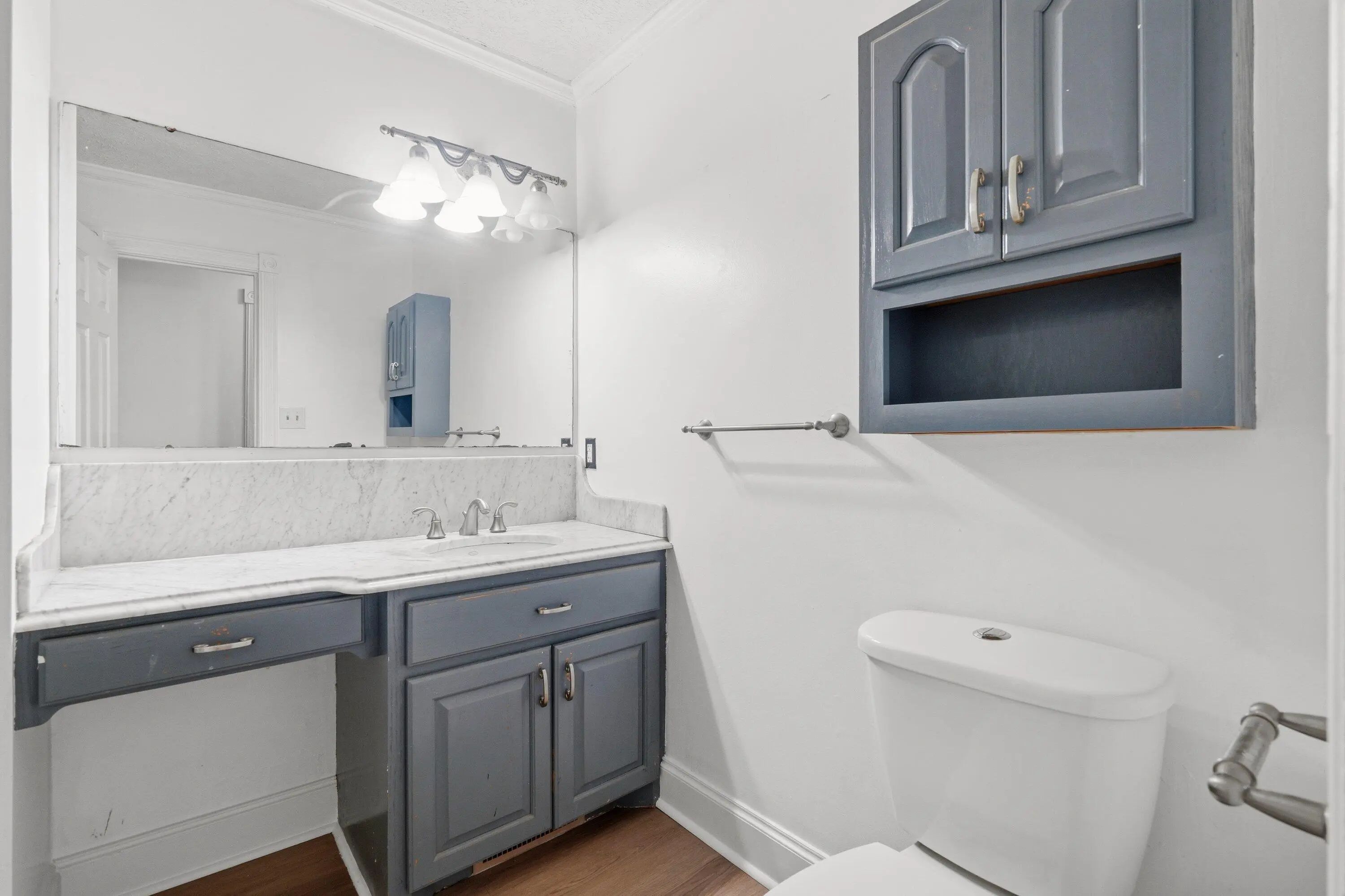 220 Crestwood Drive, Summerville, SC, 29483