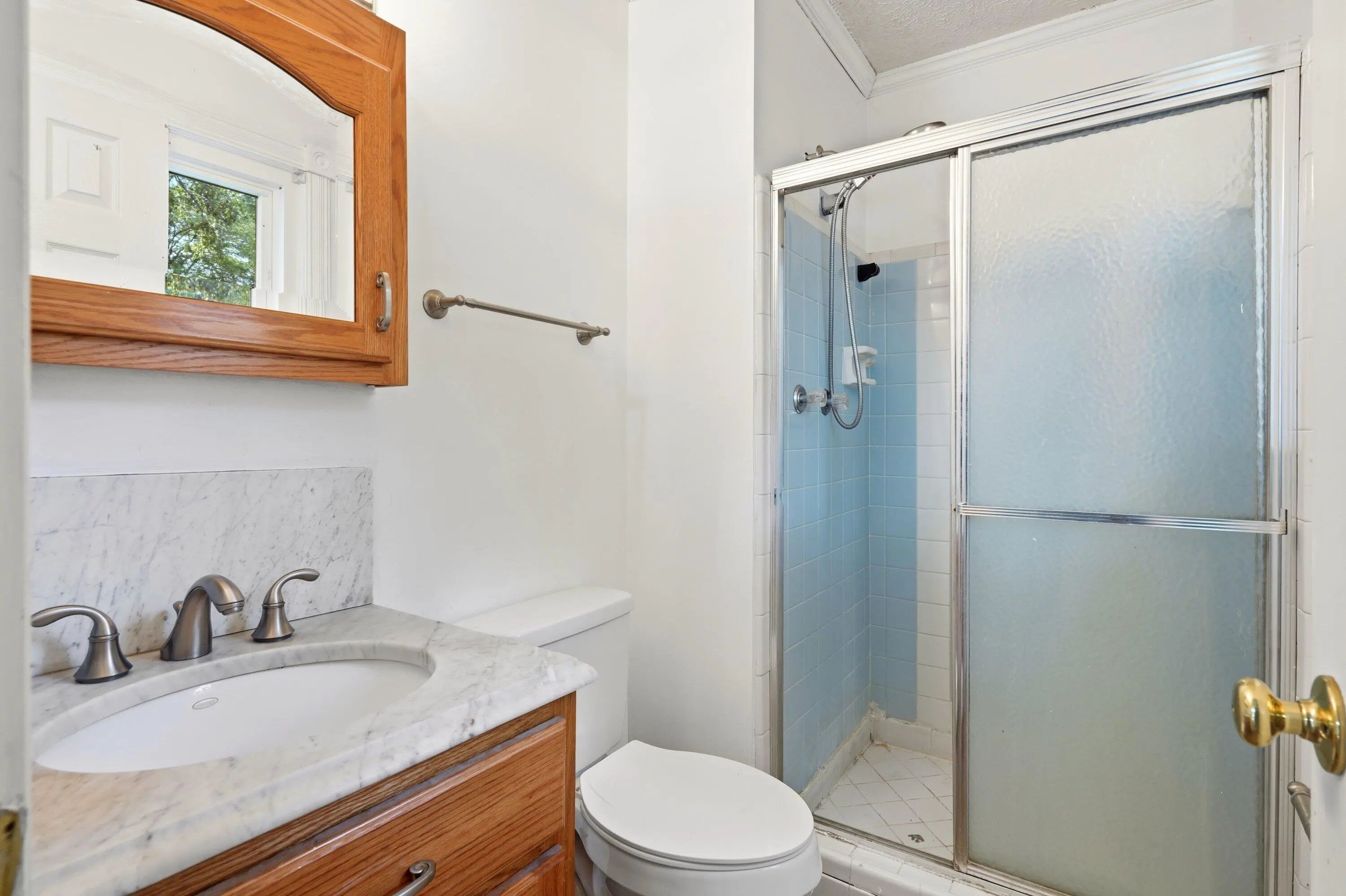 220 Crestwood Drive, Summerville, SC, 29483