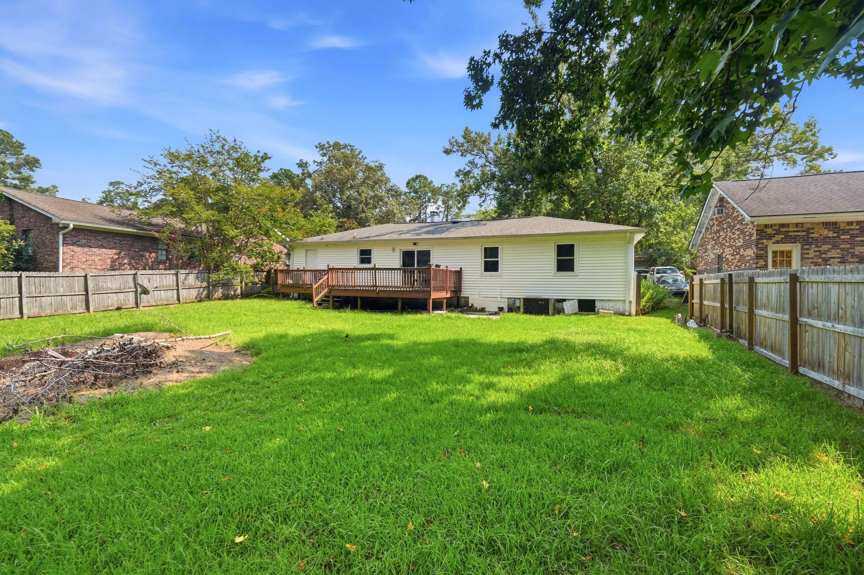 220 Crestwood Drive, Summerville, SC, 29483