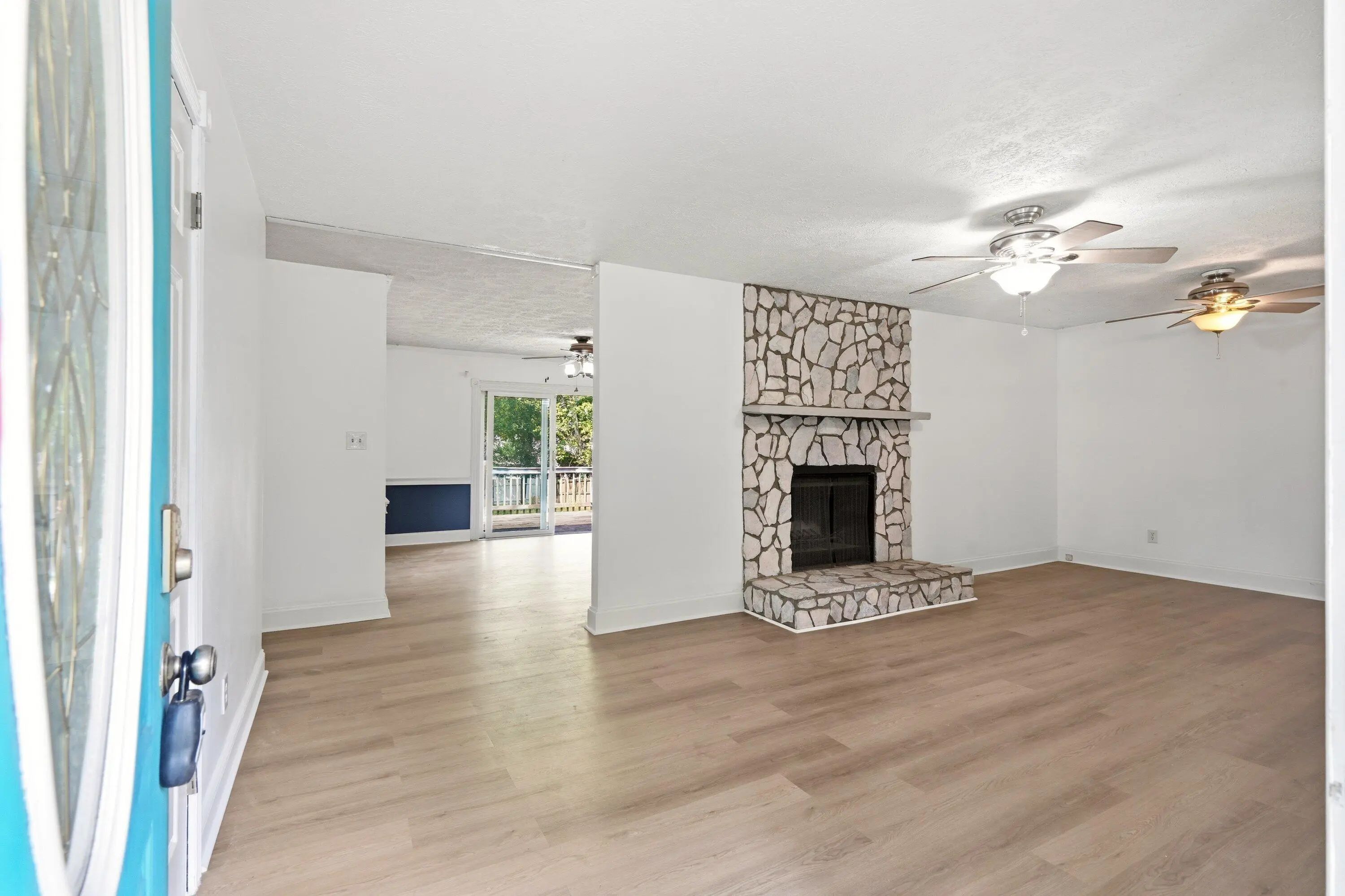 220 Crestwood Drive, Summerville, SC, 29483