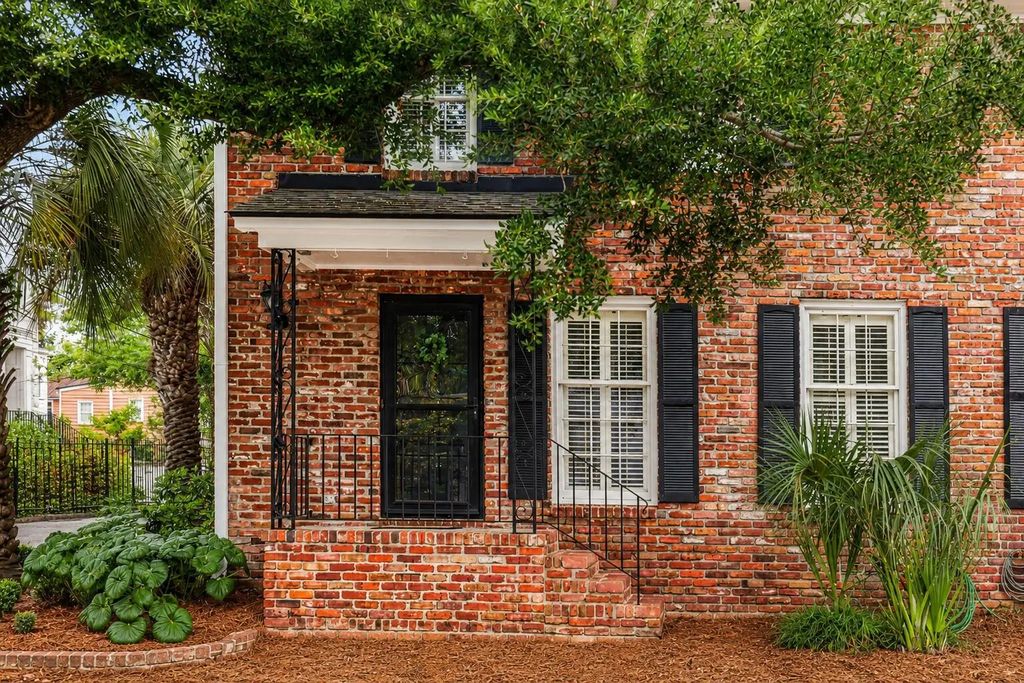 2 Gadsden Street D, Charleston