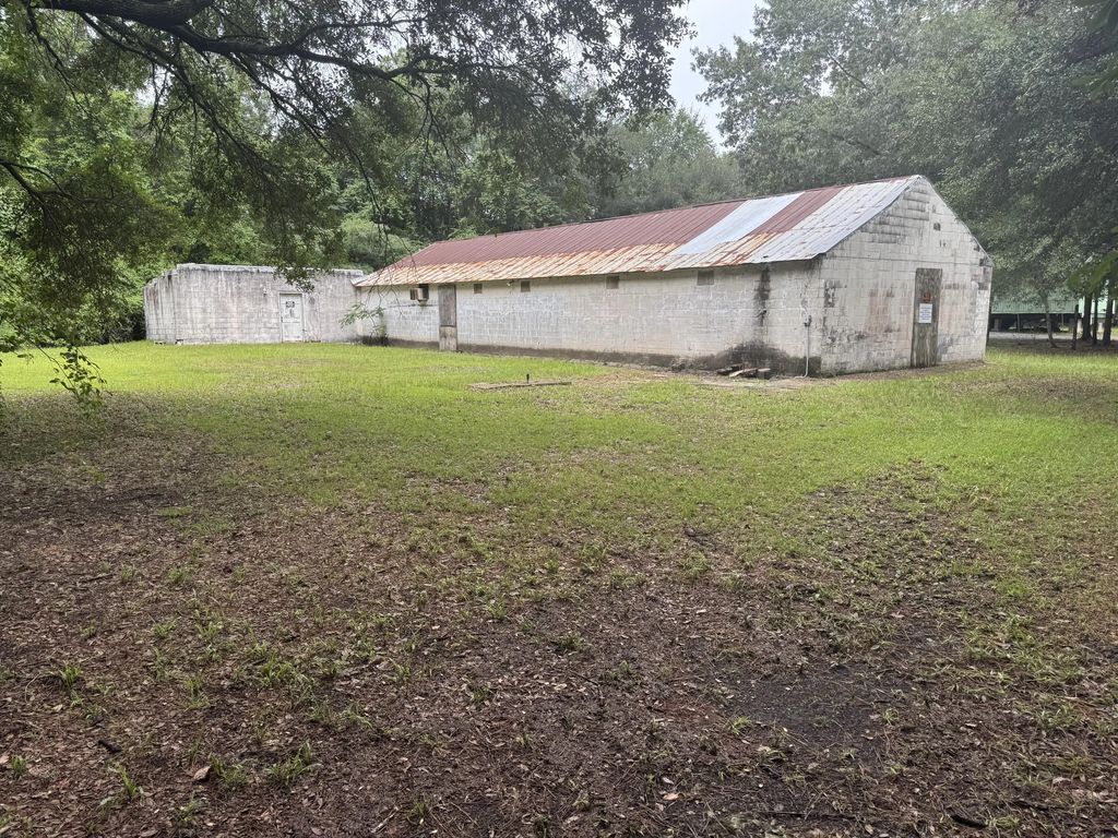 2597 Cainhoy Road, Huger