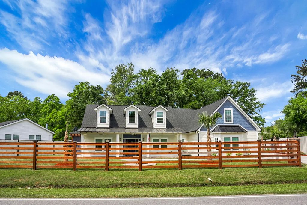 3257 Pinewood Drive, Ladson
