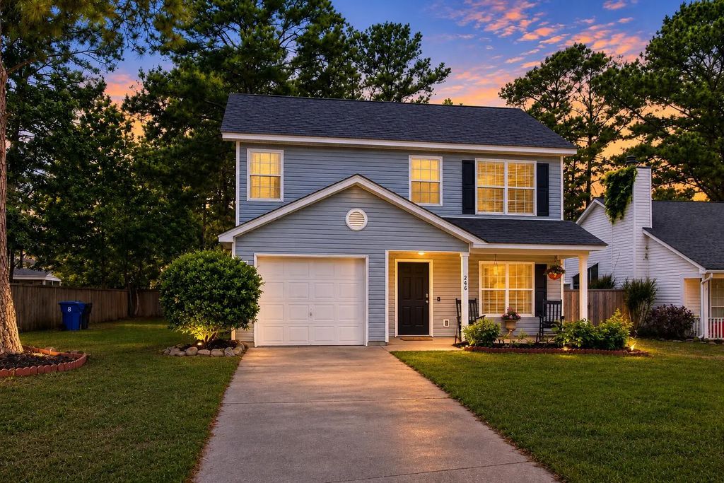 246 Corsair Street, Summerville