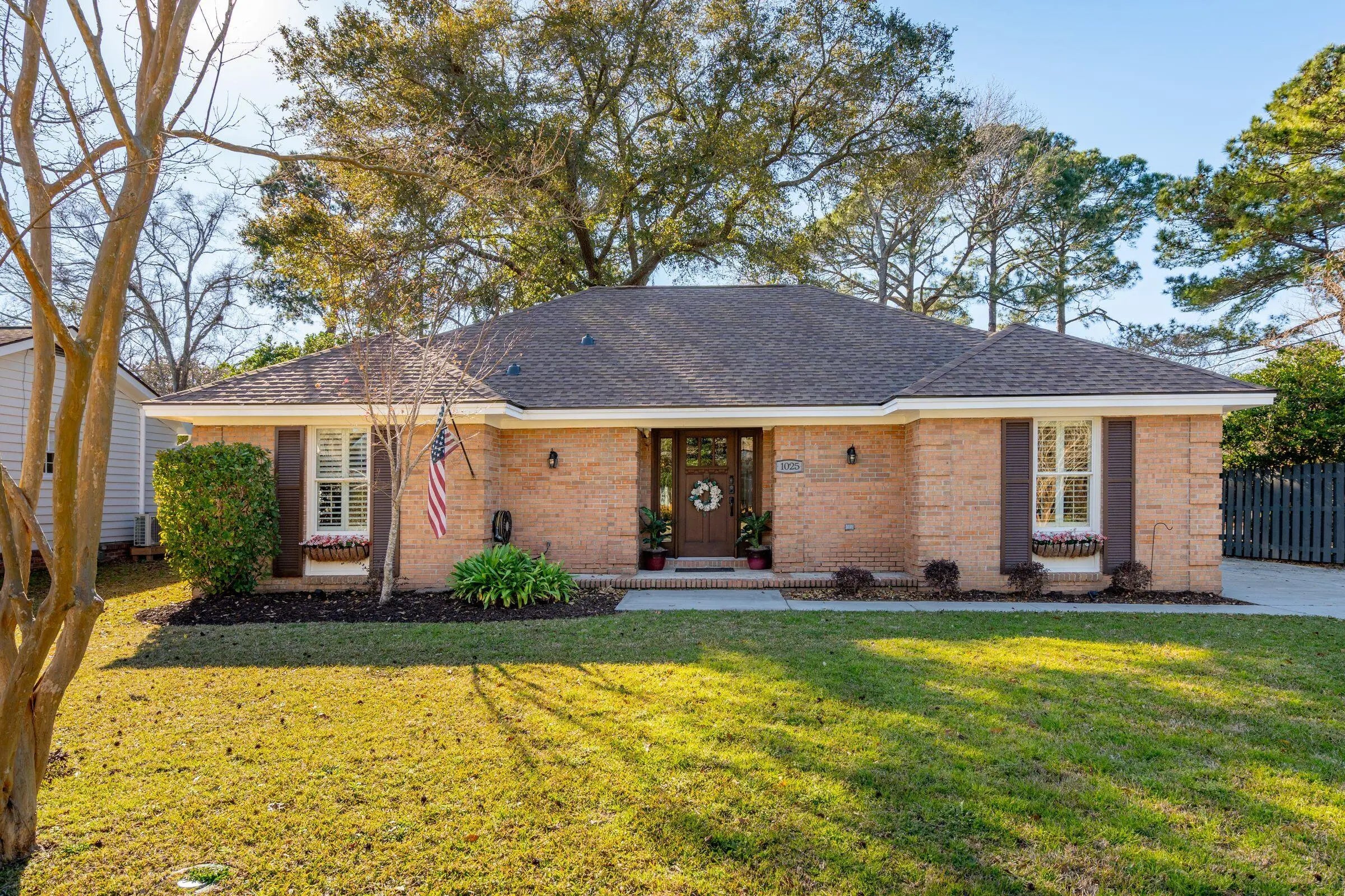 Photo of Listing #25005740