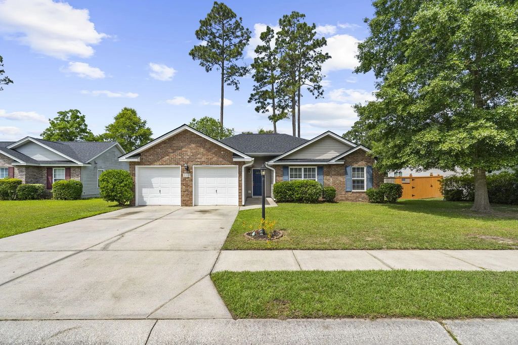 1311 Lantern Road, Summerville