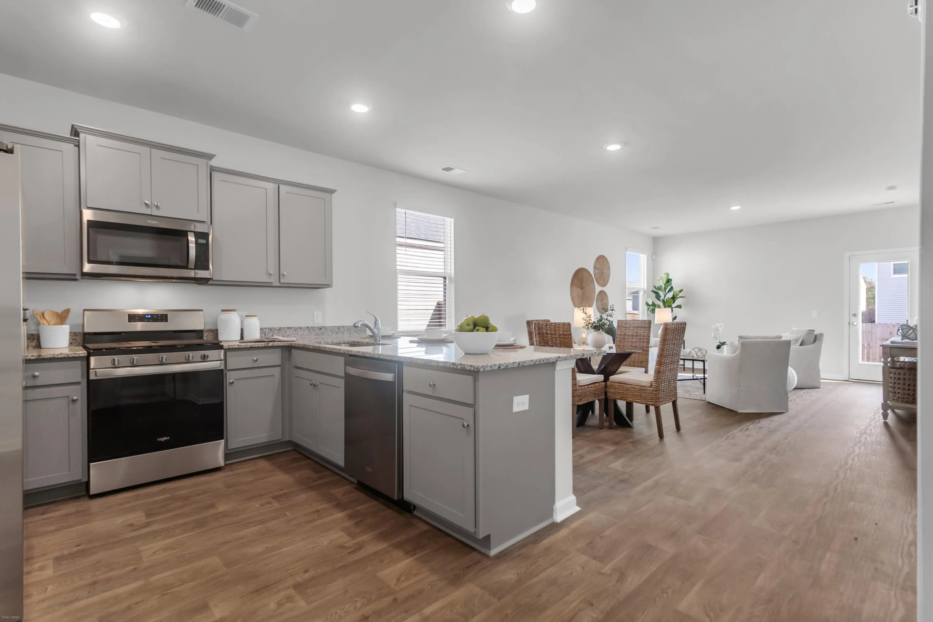 Photo of Listing #25032966