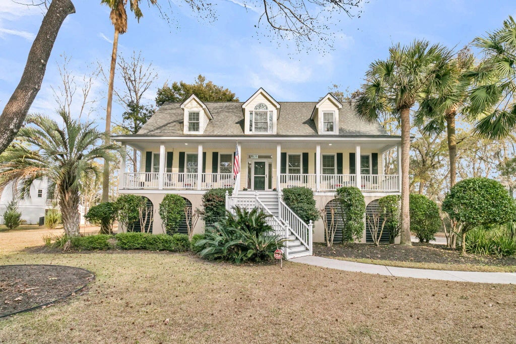 5010 Timber Race Course, Hollywood