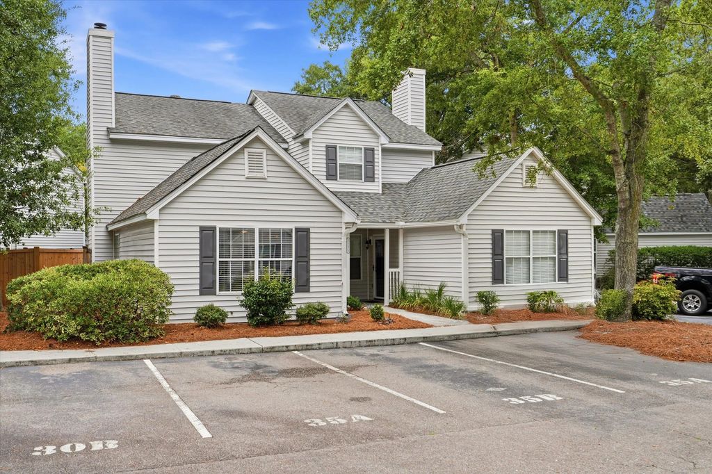1335 Cassidy Unit A, Mount Pleasant