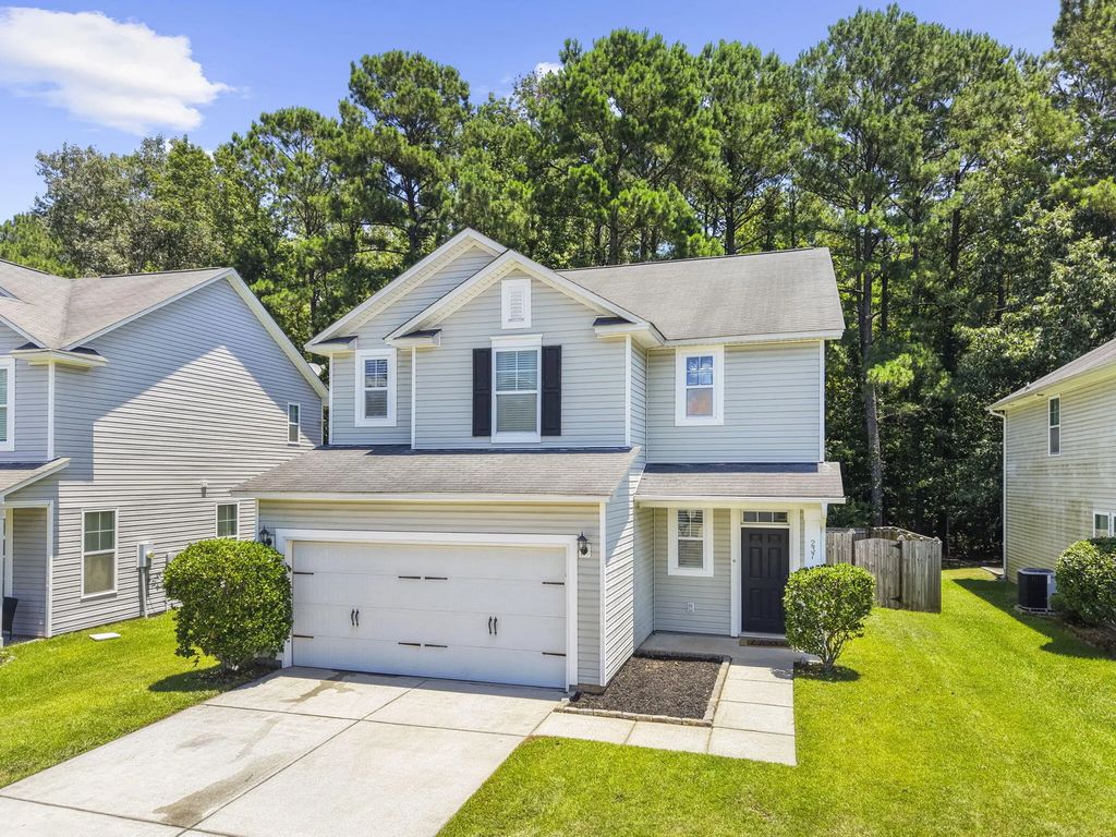 237 Oglethorpe Circle, Moncks Corner