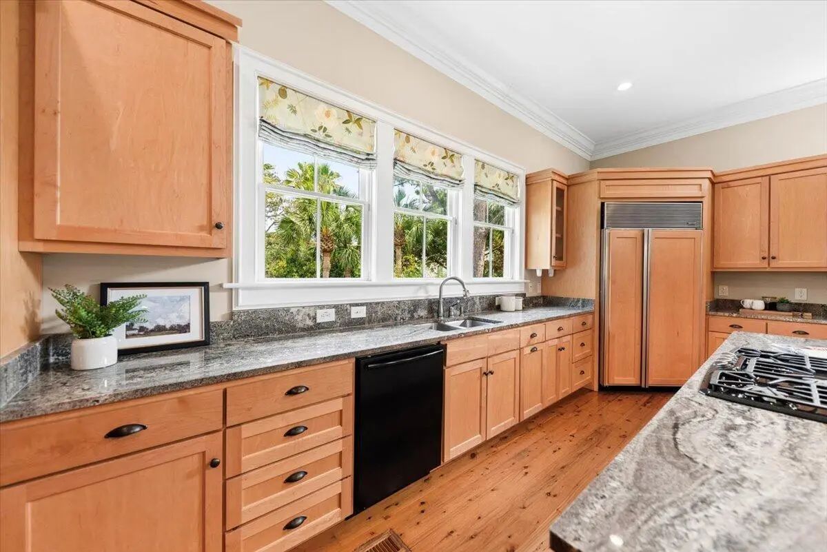 2850 Ion Avenue, Sullivans Island, SC, 29482