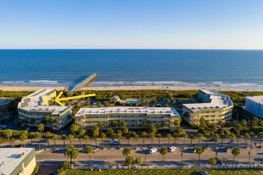 1300 Ocean Boulevard 204, Isle of Palms