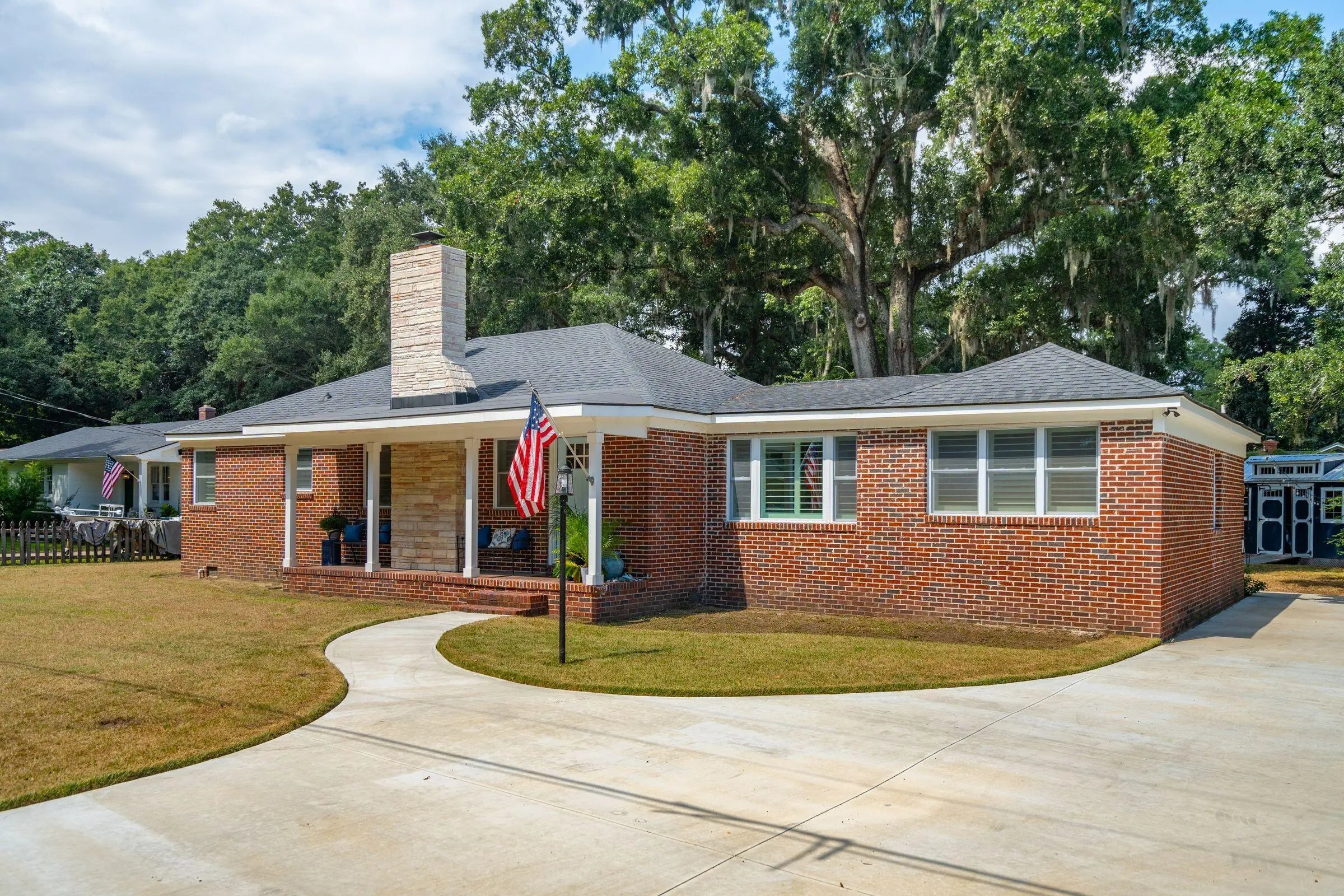 Photo of Listing #25009181