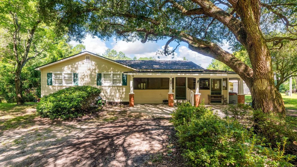 177 Gaskins Road, Huger