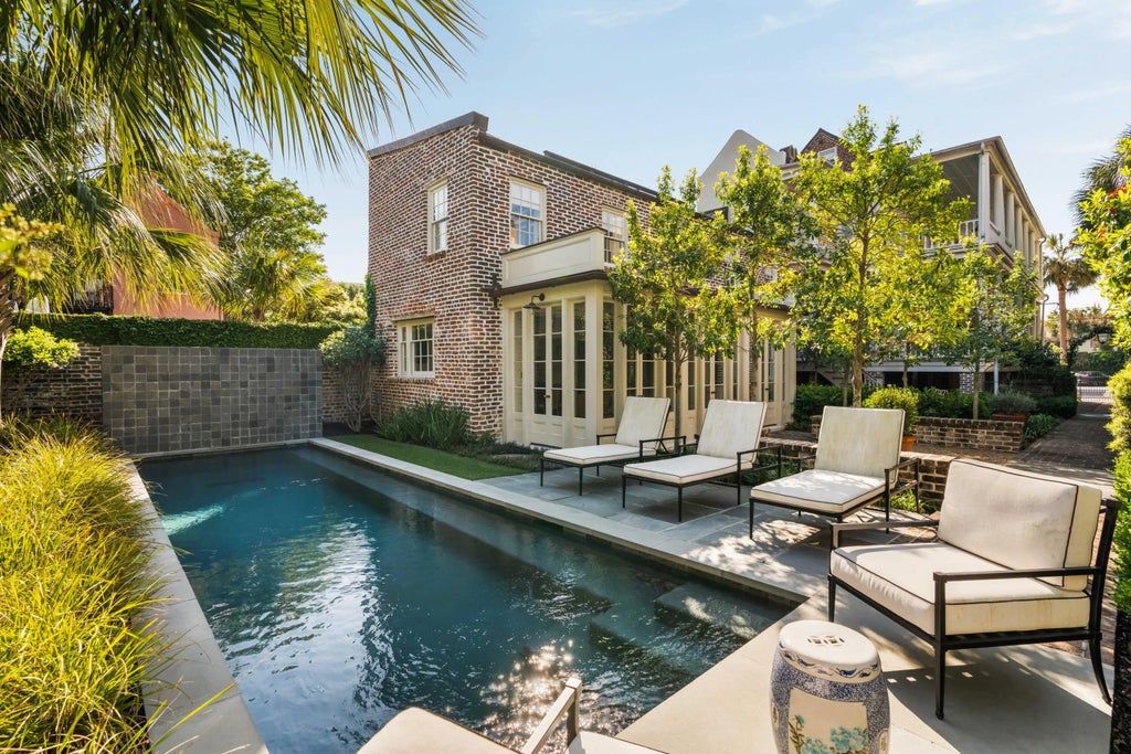 32 Society Street, Charleston