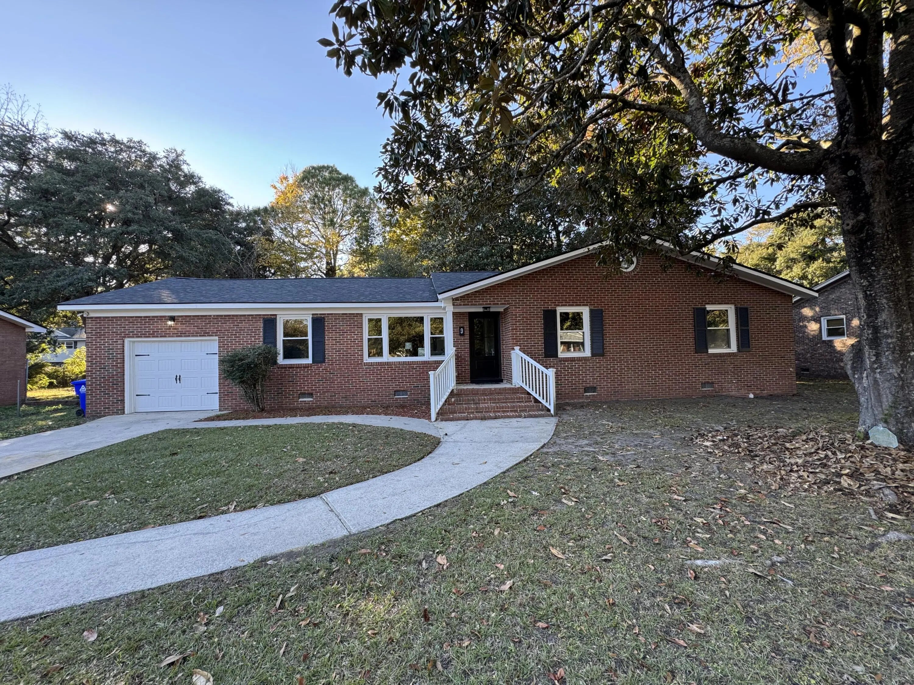 Photo of Listing #24025612