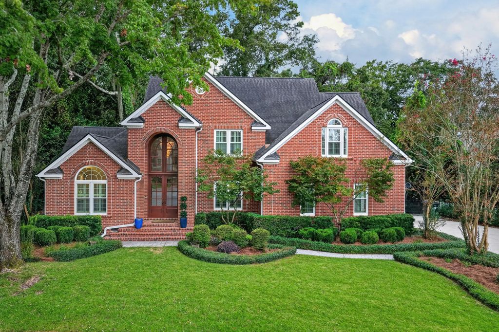 1567 Spinnaker Lane, Charleston