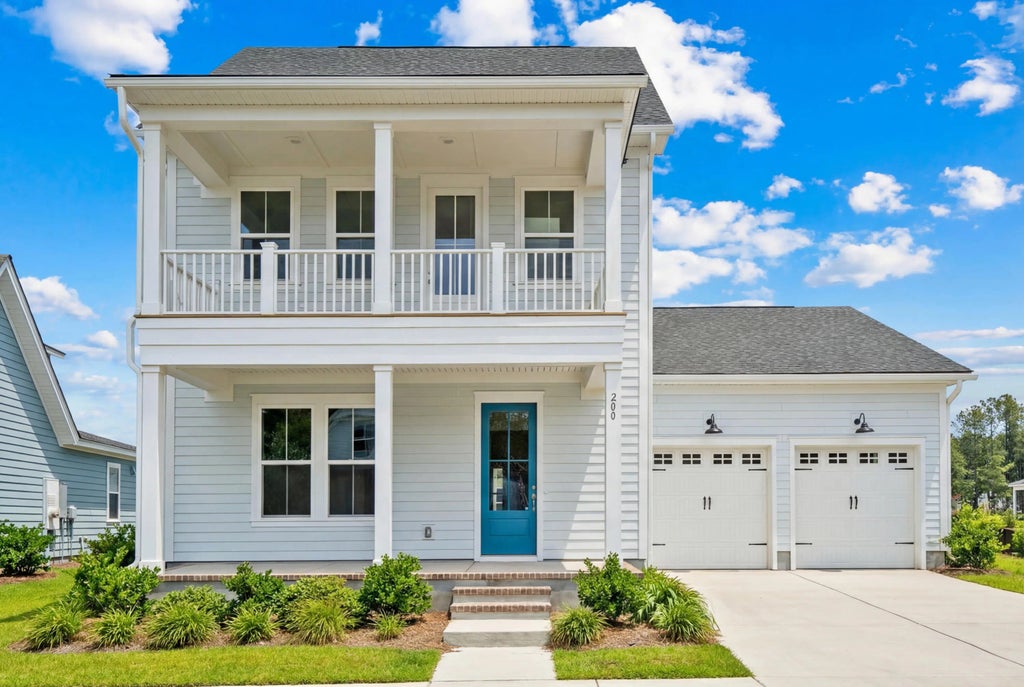 200 Clearpath Drive, Summerville