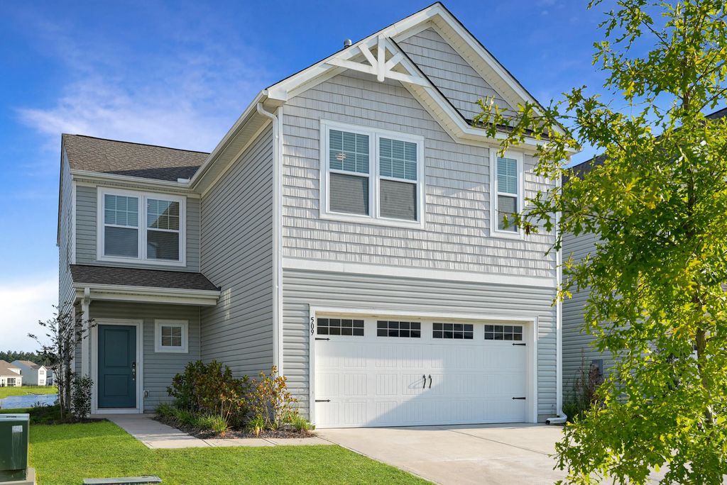 509 Purple Finch Road, Summerville