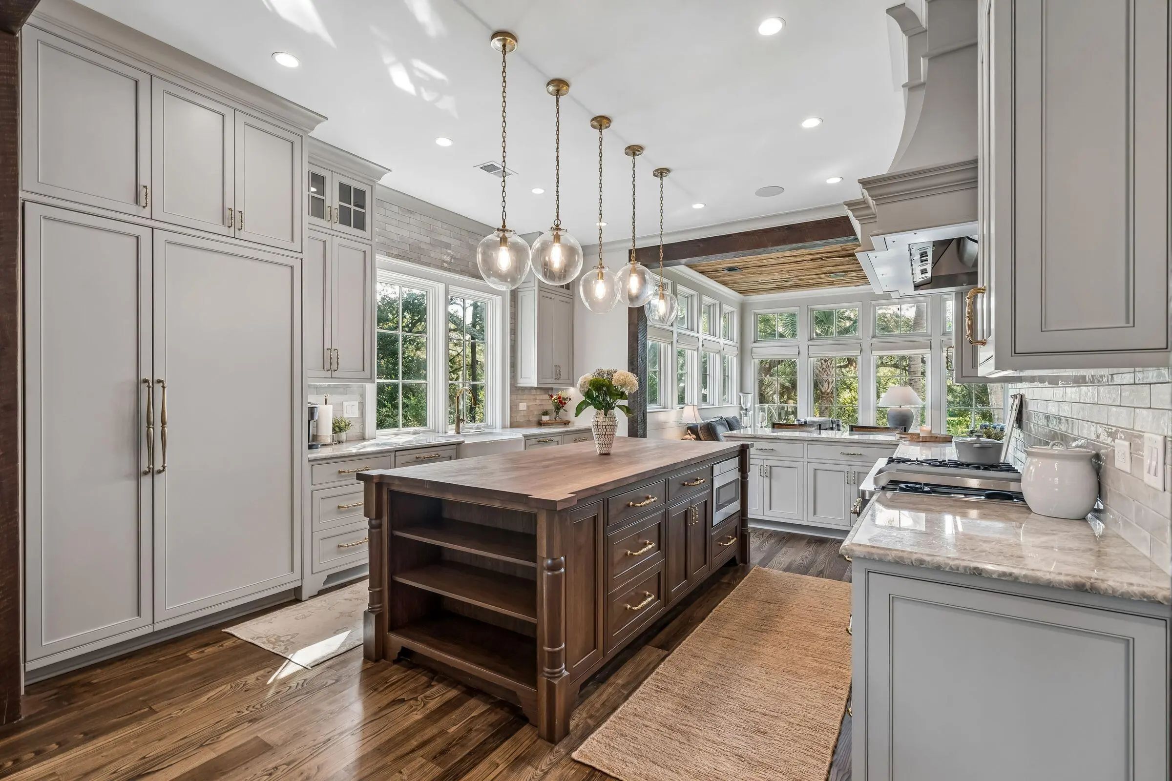 205 Mccants Drive, Mount Pleasant, SC, 29464