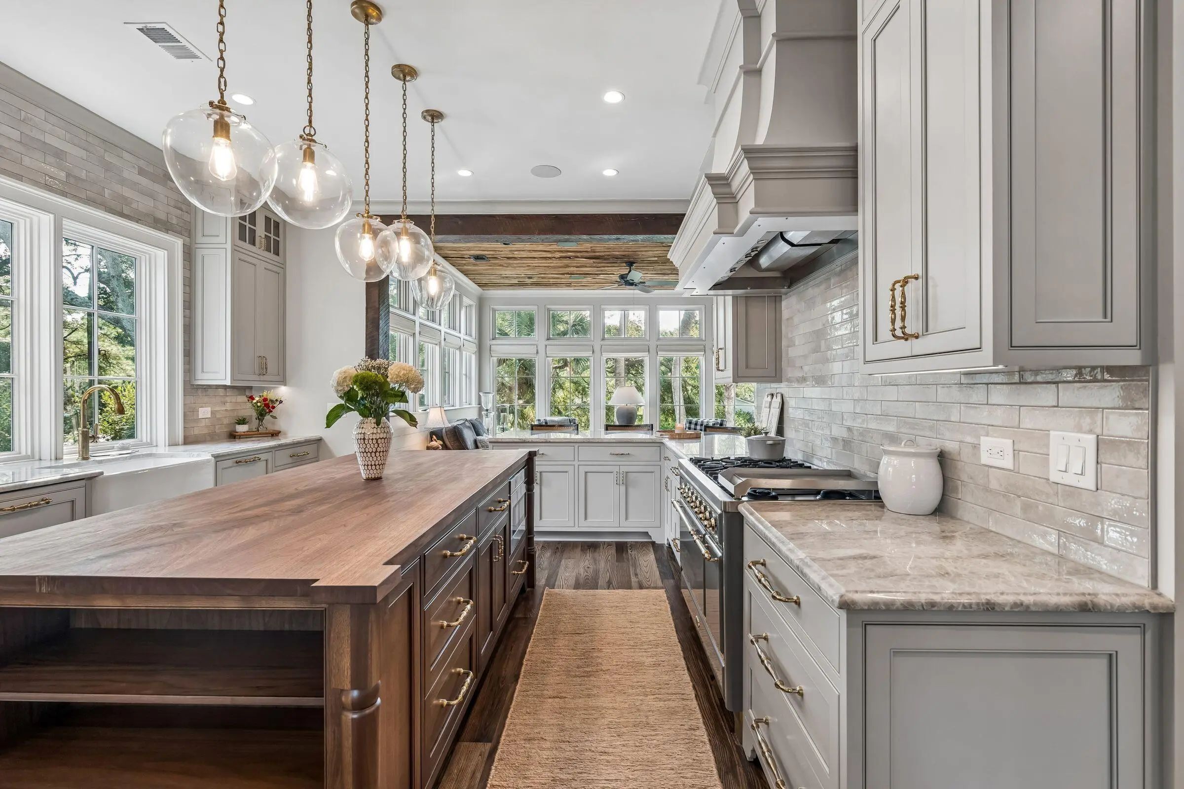 205 Mccants Drive, Mount Pleasant, SC, 29464