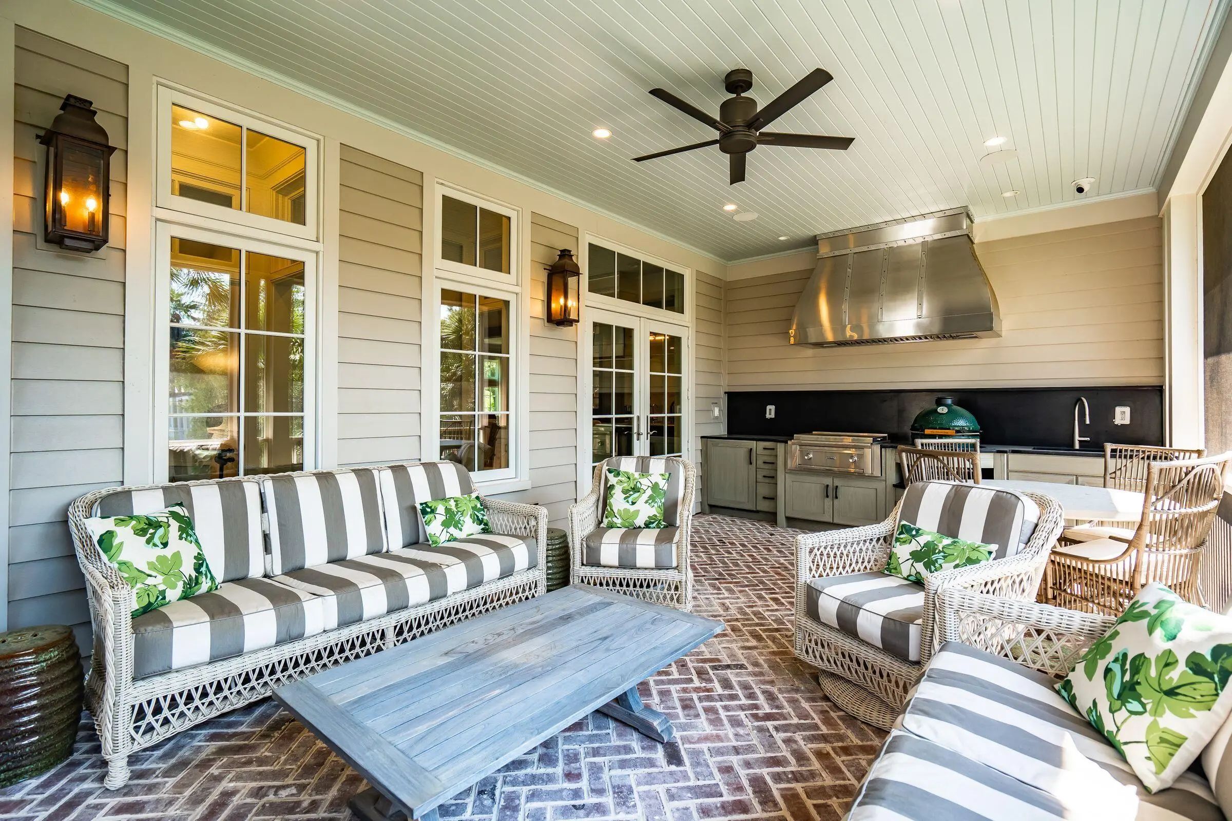 205 Mccants Drive, Mount Pleasant, SC, 29464