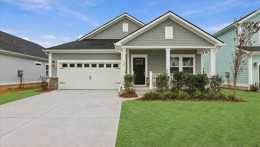 443 Radiant Blue Way, Summerville