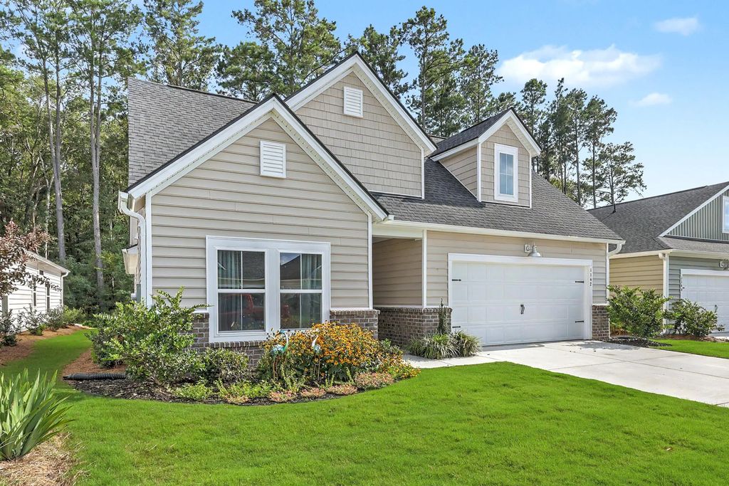 1142 Kane Blue, Summerville