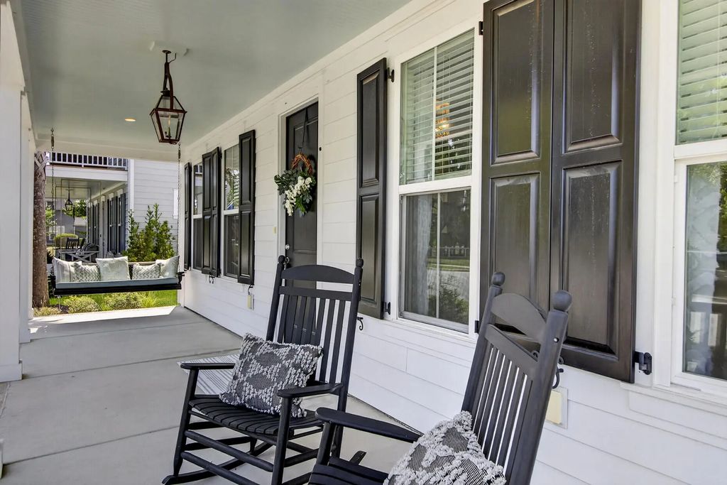 262 Great Lawn Drive, Summerville